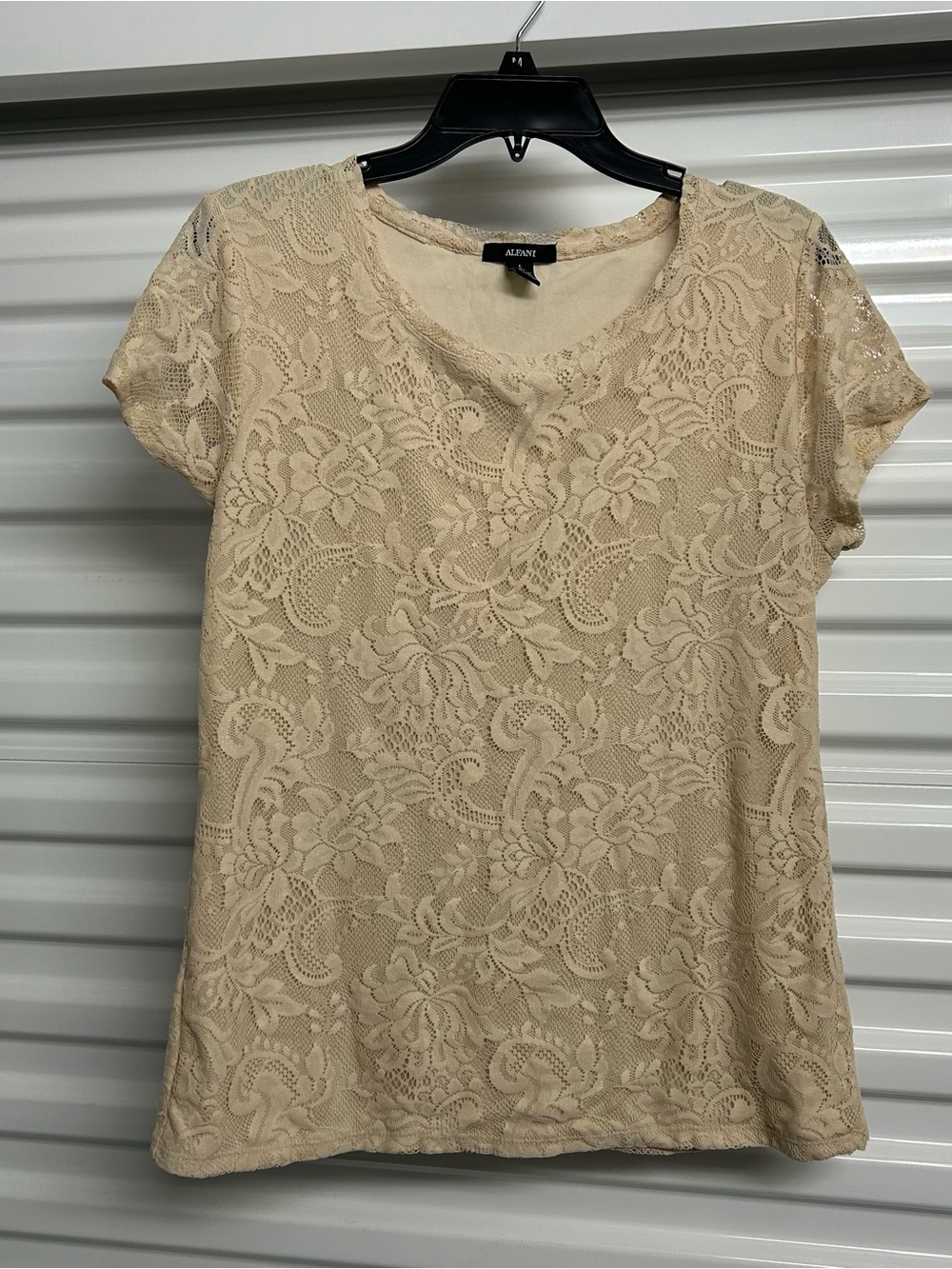 Alfani Cream Floral Lace Short Sleeve Top